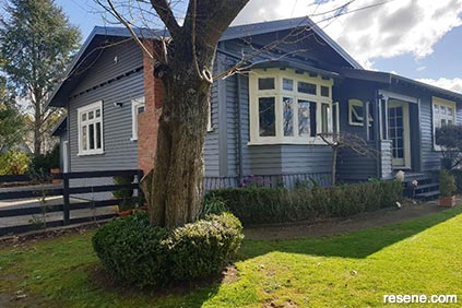 How to paint exteriors