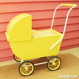 Paint a dolls pram