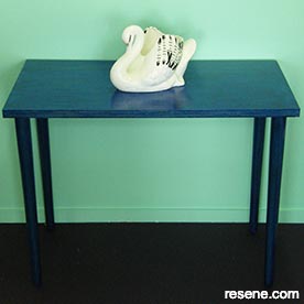 Make a display table