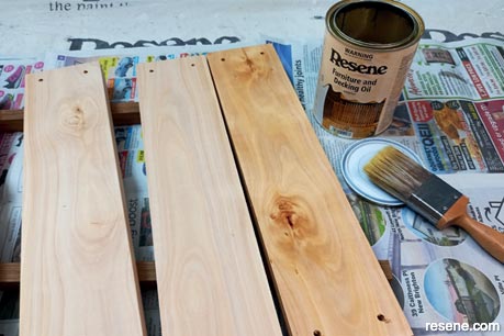 How to make rustic garden stools - Step 7