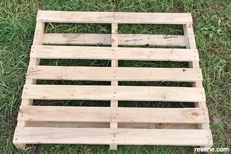 Hanging tool rack - step 1