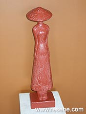 Create a crackle finish on a statue