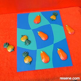 Make this cool magnetic noughts and crosses game