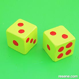 Make giant dice
