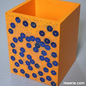 Groovy sparkly box 