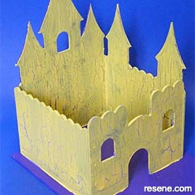 Crackle castle
