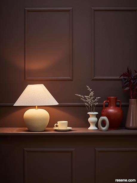 Using deep neutral tones