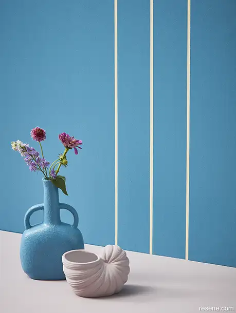 Decorating with blue, yellow and mauve together