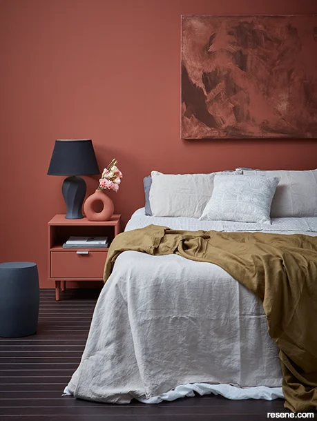 Create a cocooning effect with darker colours