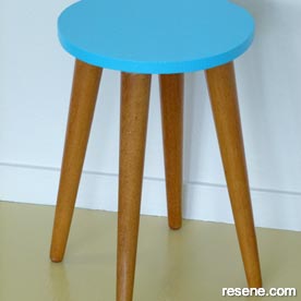 Simple stool