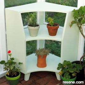 Repaint an corner unit 