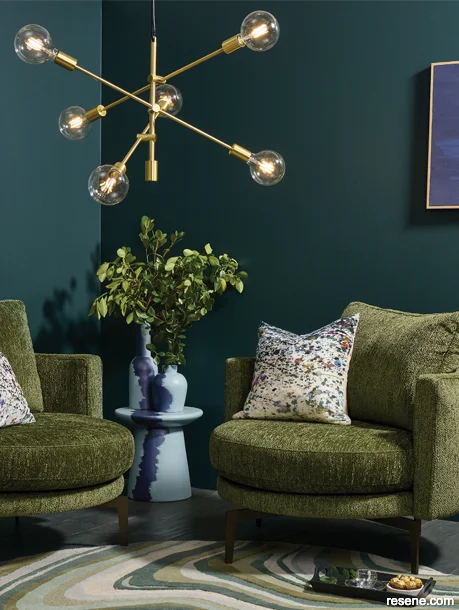 Luxe interior - sumptuous drama with deep greens