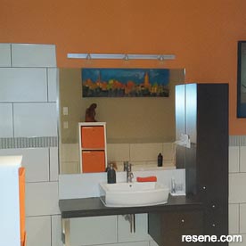 70's inspired bathroom design