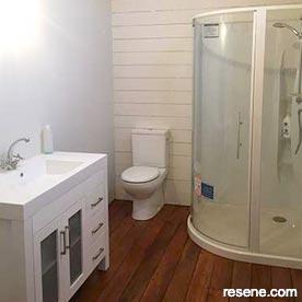Cottage bathroom