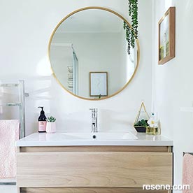 Mid century bathroom