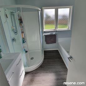 Modern bathroom