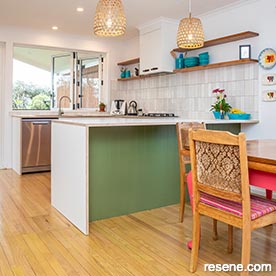 Painting  and decorating ideas for kitchens