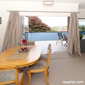 Relaxing dining room