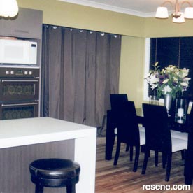 Green dining room