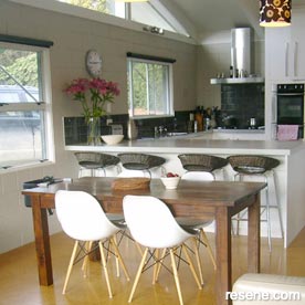 Country home dining room
