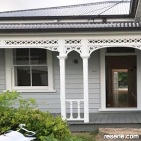 Ponsonby Villa - white and grey entranceway