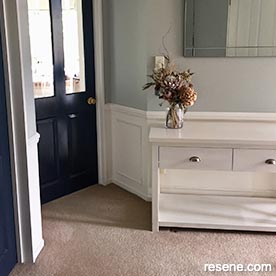 Neutral entranceway