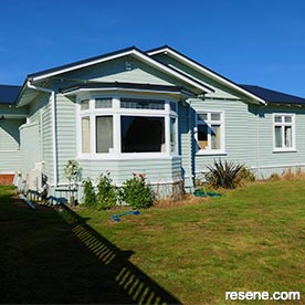 Exterior painting bungalow