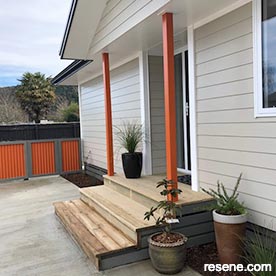 Exterior painting bungalow