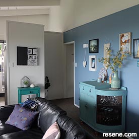 Blue and white lounge