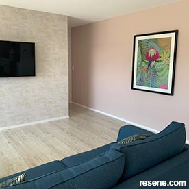 Lounge wallpaper and paint