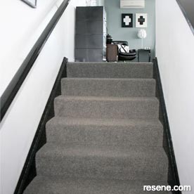 Calming staircase colour scheme