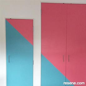 Geometric theme