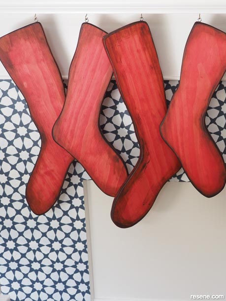How to make colourful stocking decorations for Christmas
