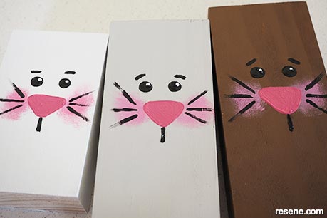 Step 7 - Easter bunny post