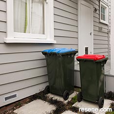 Step by step – make a bin locker