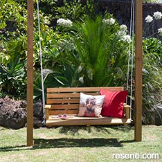 Step by step – build a swing seat