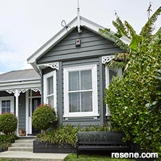 8 easy exterior spruce ups