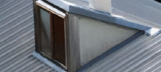Weathered Zincalume or galvanised iron