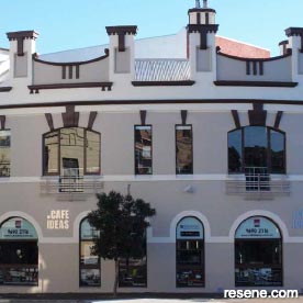 Crown Hotel