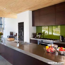 Green glass splashback 