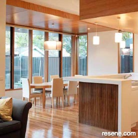 Inviting kitchen colour scheme