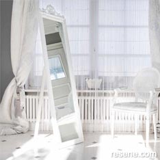 Shedding light on curtains