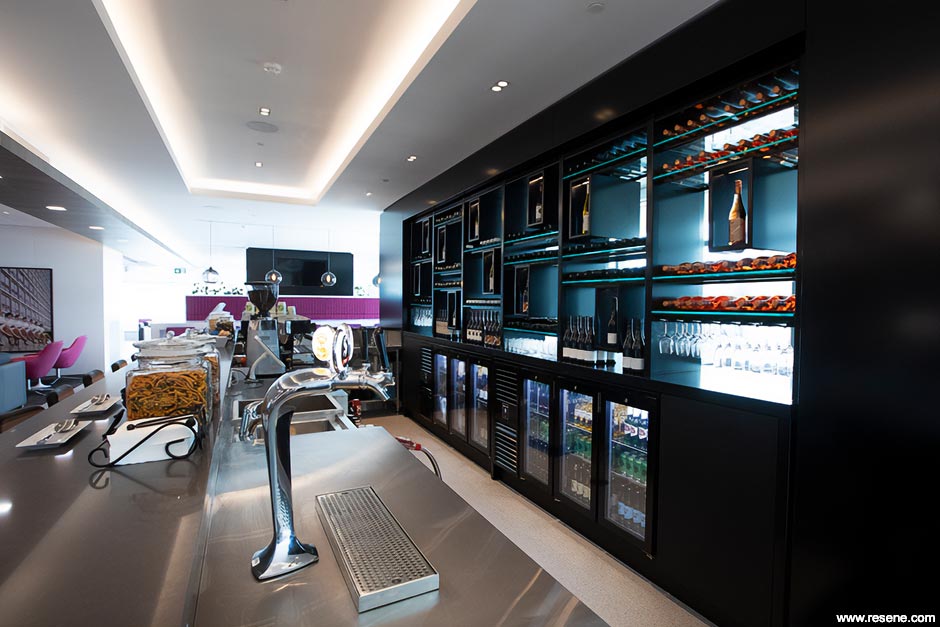 Modern black bar