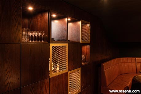 Bar booth