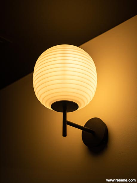 Light fixture