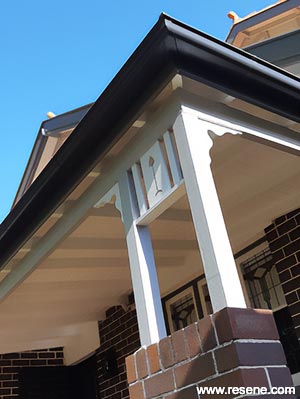 Brick exterior bannister