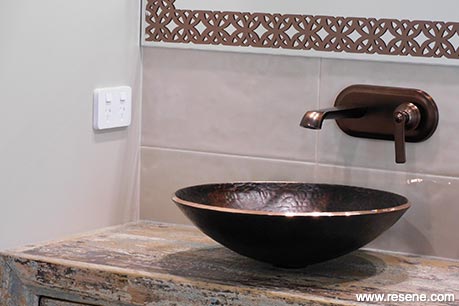 Modern bach bathroom