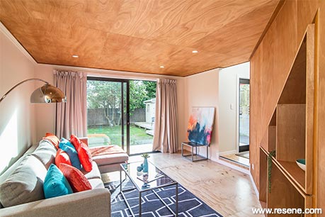 Bright neutral lounge