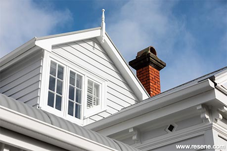 Second storey villa