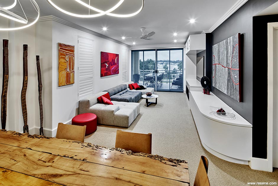 Galleria Sanctum - lounge and dining